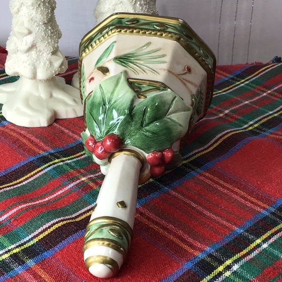 🎄 FITZ And FLOYD Classics ‘Winter Wonderland’ Bell 🔔 - Picture 5 of 8